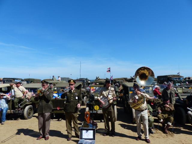 Le Ruban Bleu Face A La Mer Arromanches-les-Bains Extérieur photo